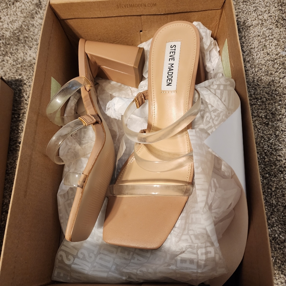 Steve Madden Glorious Clear